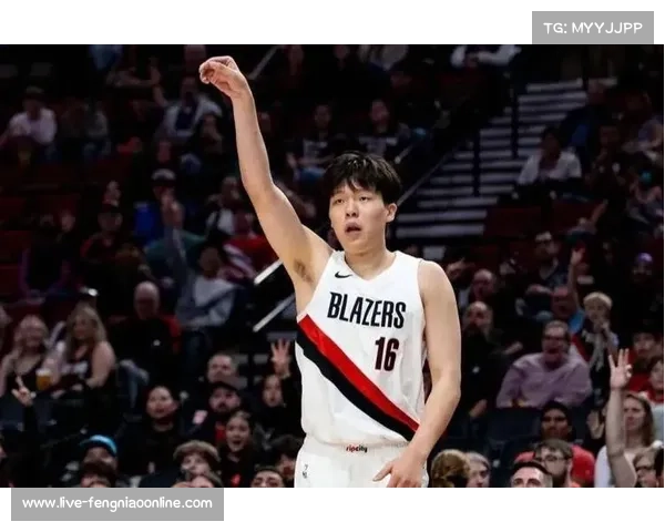 “开拓者135-119战胜爵士，亨德森22分领衔末节发力”